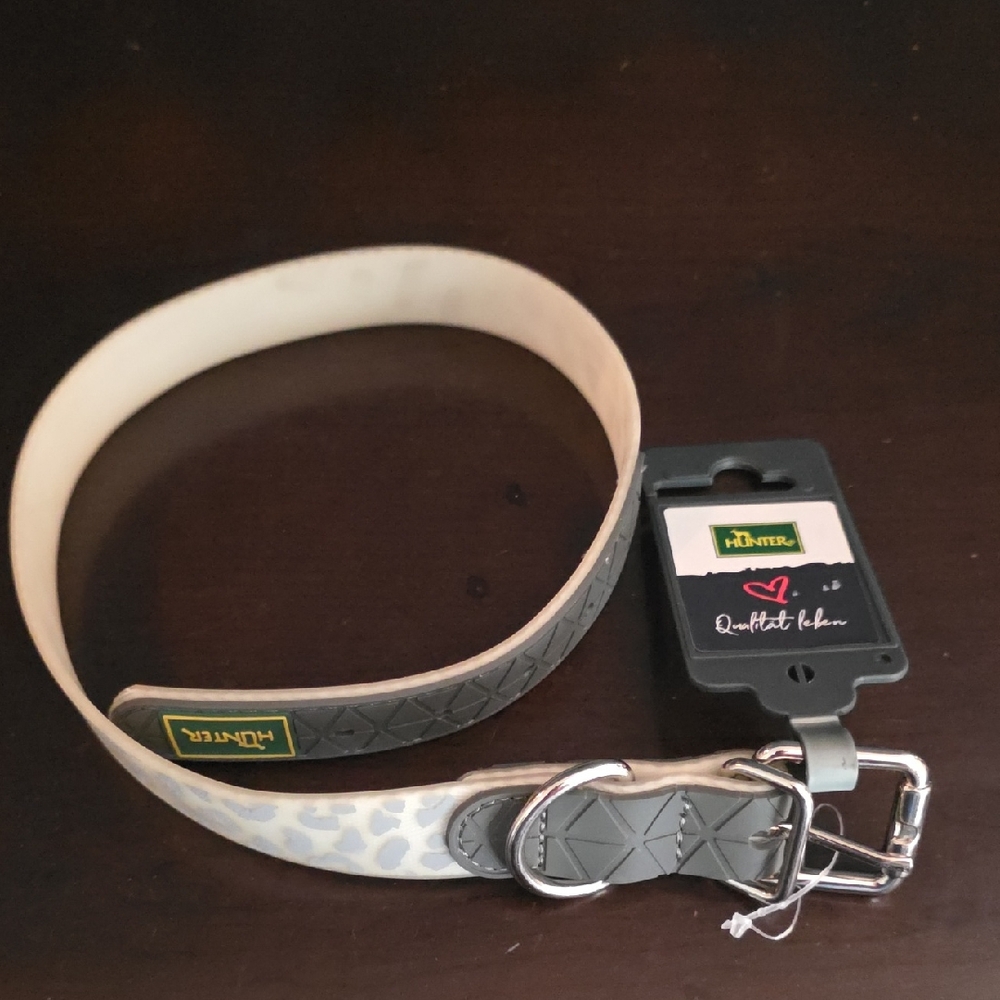 Hunter - Gray Lepoard Patterned Dog Collar